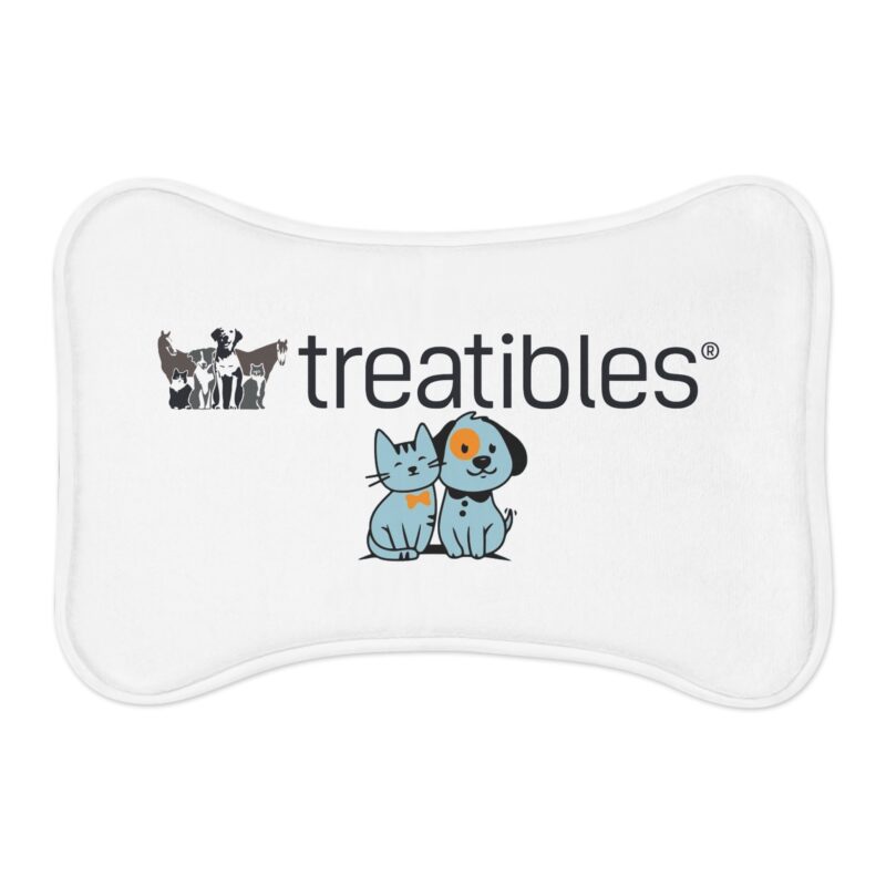 Treatibles Pet Feeding Mat (White)